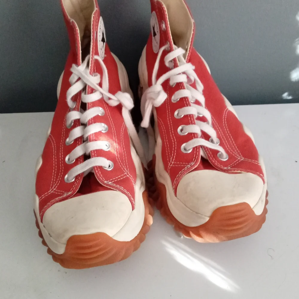 Converse Run Star Motion CX High Top Red Canvas Platform Sneakers‎